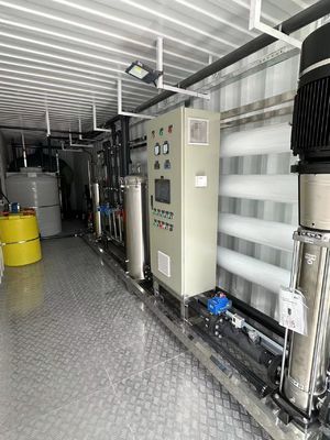 Buen precio 25m3 por hora Sistema de reestructuración en contenedores con bomba Grundfos / CNP en línea