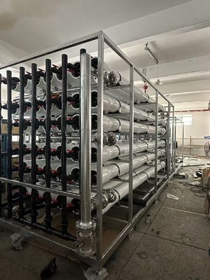Buen precio Planta de ósmosis inversa de agua salobre con PLC de Siemens en línea
