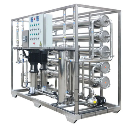 Buen precio 40-100°F Sistema RO comercial de agua con 99% de tasa de rechazo de sal y 380V/50Hz de suministro de energía en línea