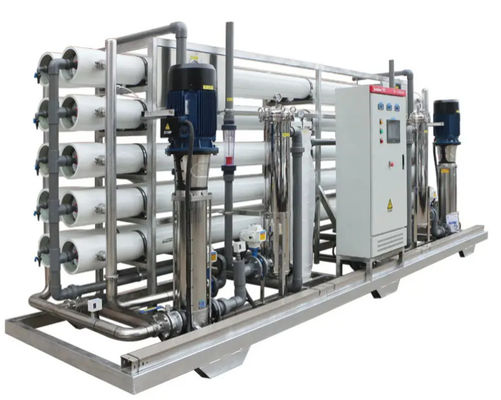 Buen precio Rate de rechazo de sal del 98% Sistema RO de agua salada con 500-10000 Ppm Tds de agua de alimentación y tasa de recuperación del 50-75% en línea