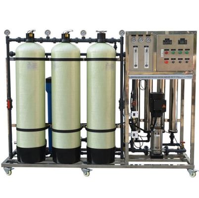 Buen precio 8040/4040 Producción Sistema RO comercial con una tasa de rechazo de sal del 98% en línea