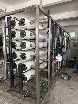 Buen precio Control automático Sistema RO de purificación de agua municipal con rechazo de sal del 98% en línea