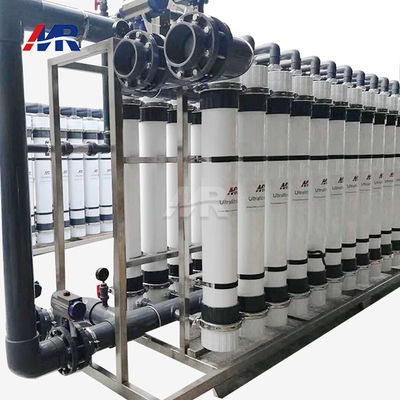Buen precio Sistema de ultrafiltración de tratamiento de agua con consumo de energía personalizado y tasa de eliminación de turbidez del 99% en línea